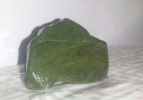 عکس سنگ یشم خام