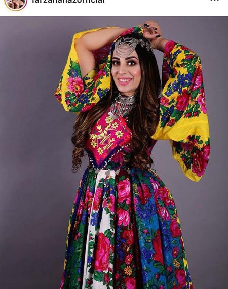 عکس غزل سادات با نامزدش