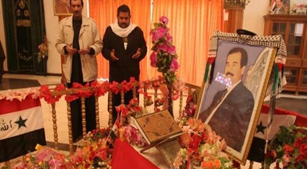 عکس سنگ قبر صدام حسین