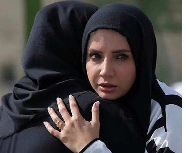 عکس شبنم قلی خانی با چادر