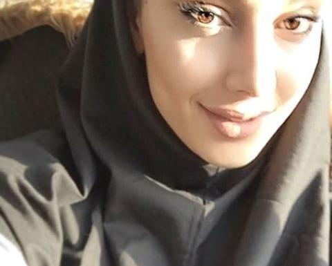 عکس ترلان پروانه با ماسک
