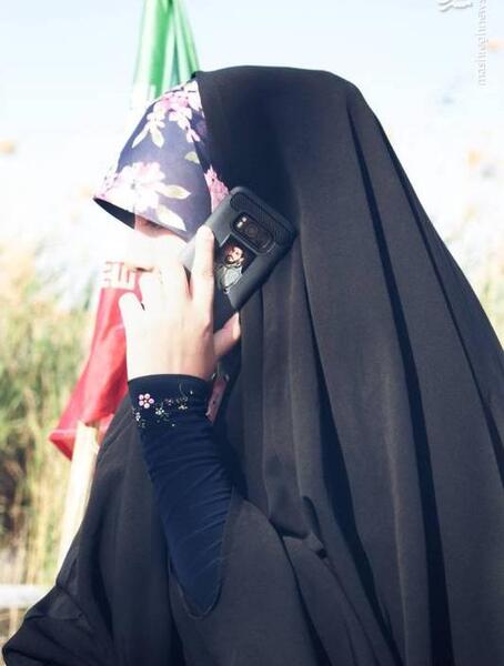 عکس دختر چادری با سربند یا زهرا