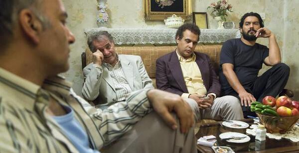 عکس حامد بهداد در دندون طلا