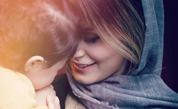 عکس شاهرخ استخری همسر و دخترش
