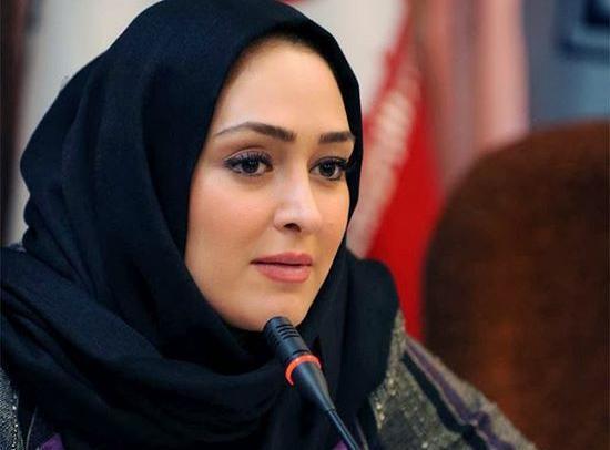 عکس الهام حمیدی در مسافری از هند