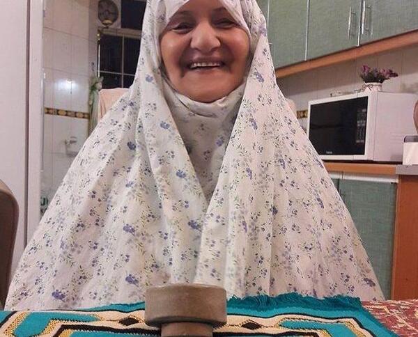 عکس امیر جعفری و مادرش
