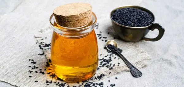 عکس از روغن سیاه دانه