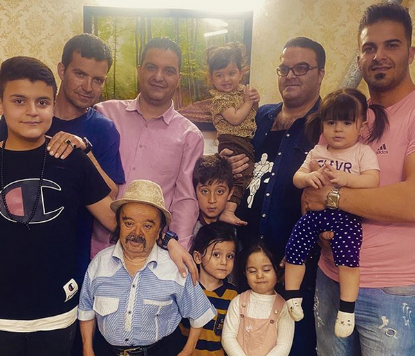 عکس کودکی اسدالله یکتا