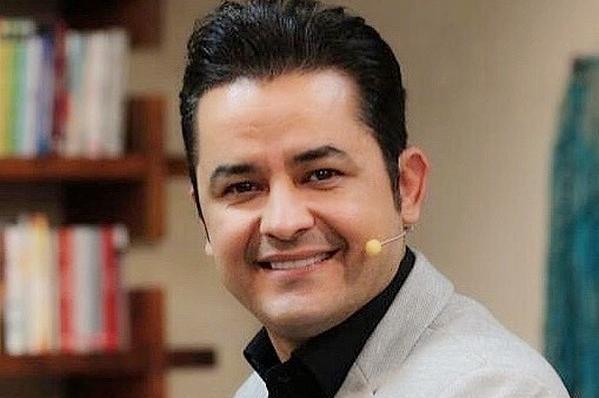 عکس مجری افشین زی نوری