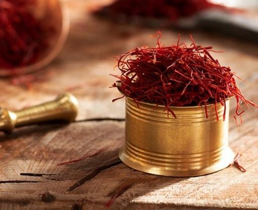 عکس های تبلیغاتی زعفران