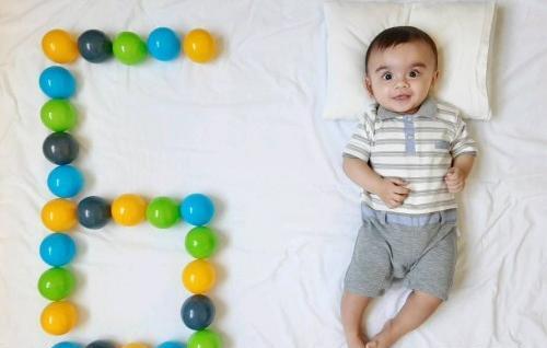 عکس ماهگرد شش ماهه