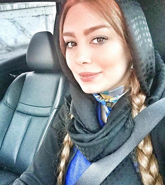 عکس الناز شاکردوست با موهای بافته