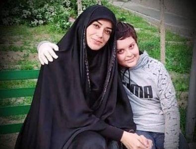 عکس الهام چرخنده و خانواده اش