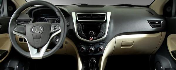 عکس داخل جک j4