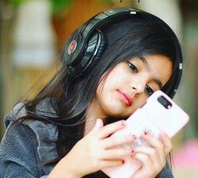 عکس پروفایل دخترونه هدفون