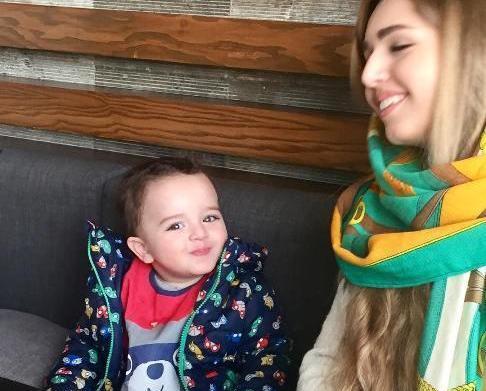 عکس بهنوش طباطبایی و دخترش