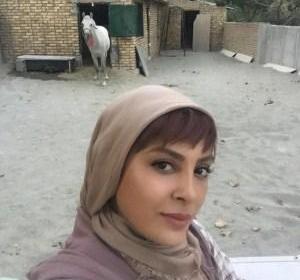عکس از حدیثه تهرانی