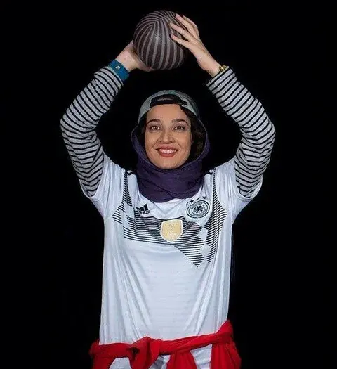 عکس الهام نامی و همسرش
