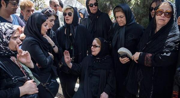 عکس جنازه عزت الله انتظامی