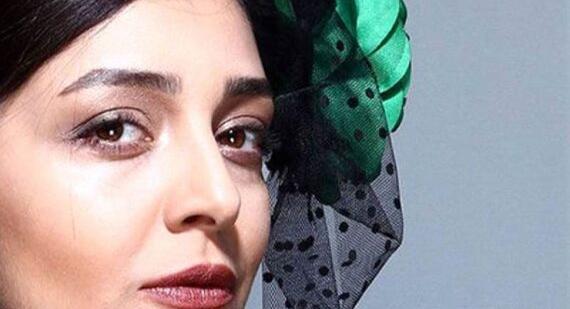 عکس ساره بیات و طرفدارانش