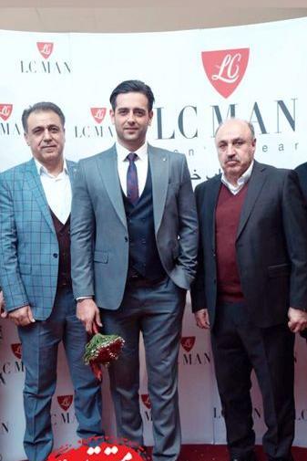 عکس امیرحسین ارمان با لباس قرمز