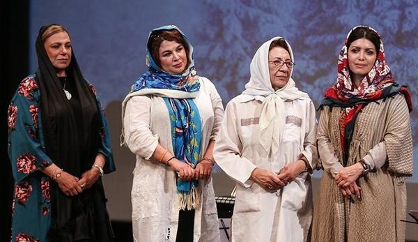 عکس هایی از ژاله علو
