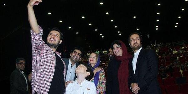 عکس جواد عزتی در زاپاس