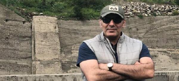 عکس نوجوانی بهنام تشکر