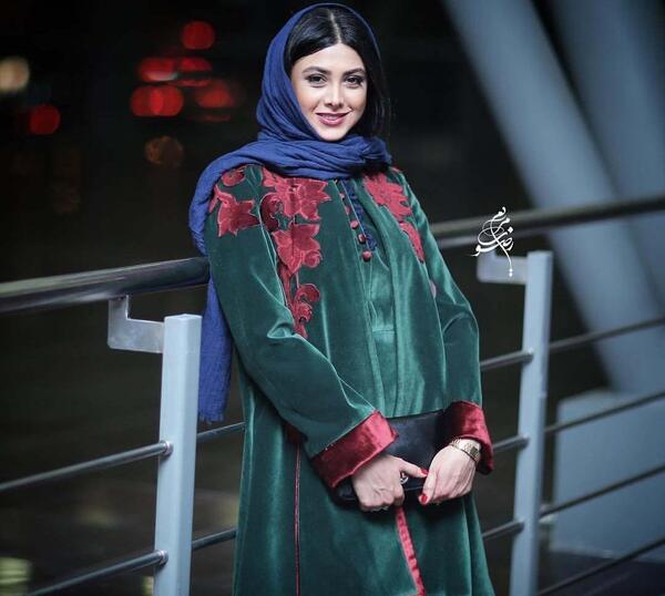 عکس آزاده صمدی و فرزندش