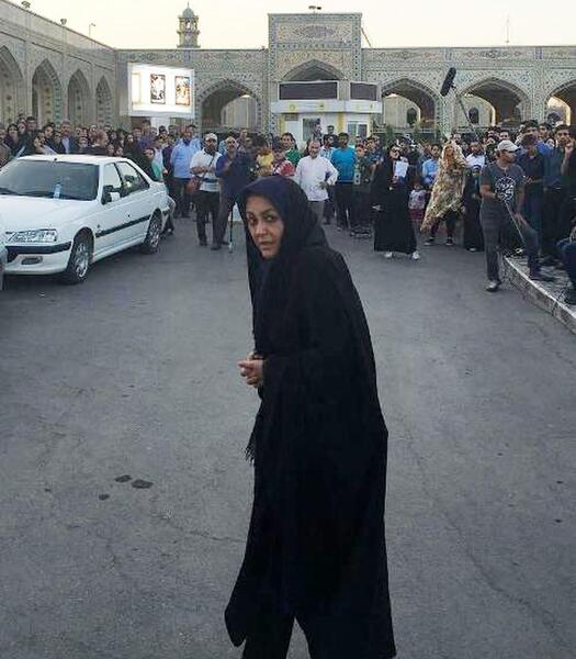 عکس ماشین شقایق فراهانی
