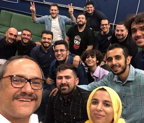 عکس رامبد جوان در حال