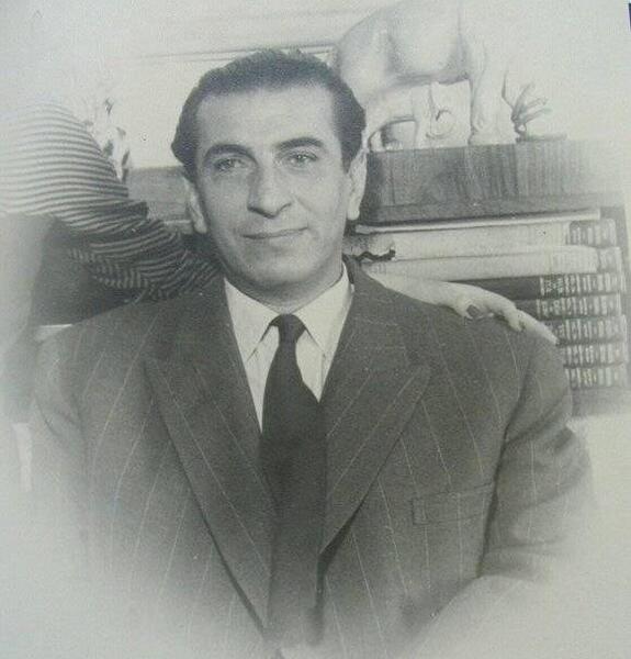 عکس مادر ثریا اسفندیاری