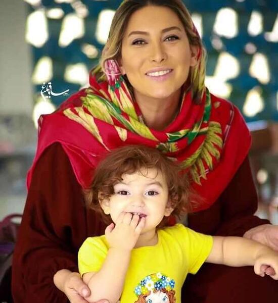 عکس یارا فرزند فریبا نادری