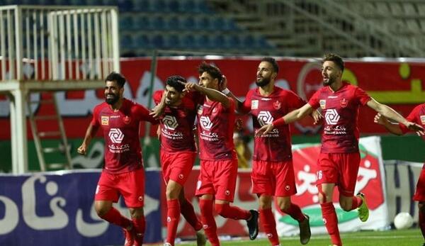 عکس تیم پرسپولیس با حامد لک