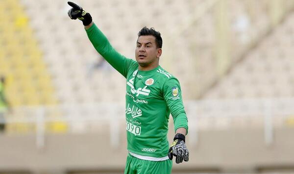 عکس تیم پرسپولیس با حامد لک
