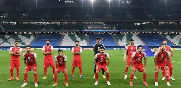 عکس تیم پرسپولیس با حامد لک
