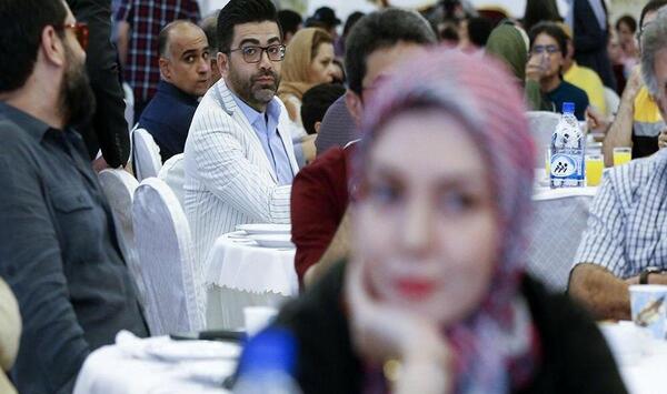 عکس فرزاد حسنی با آزاده نامداری