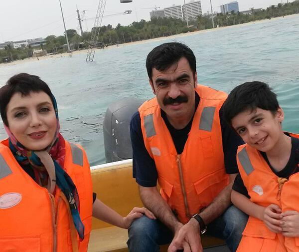 عکس از رویا میرعلمی و همسرش
