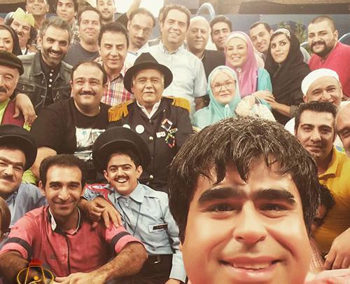 عکس امیر نوری در محله گل و بلبل