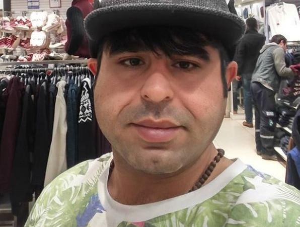 عکس امیر نوری در محله گل و بلبل