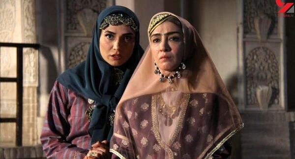عکس غزل شاکری در بانوی عمارت