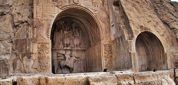 عکس داخل طاق بستان