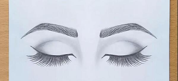 عکس نقاشی طراحی با مداد