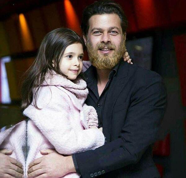 عکس حاملگی همسر پژمان بازغی