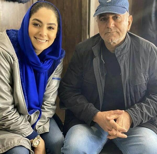 عکس پرویز پرستویی با خانواده اش