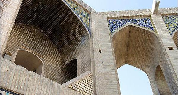 عکس عقاب پل خواجو