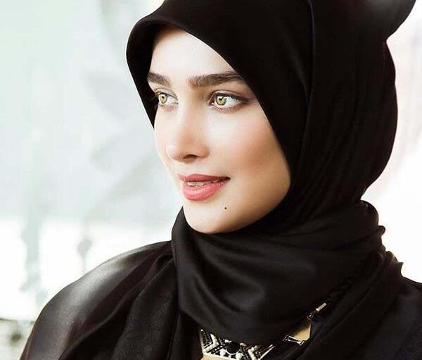 عکس مدلینگ با حجاب