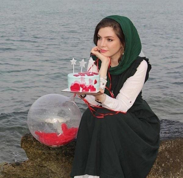 عکس های شخصی آوا دارویت
