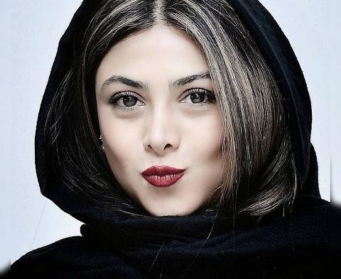عکس آزاده صمدی به همراه همسرش