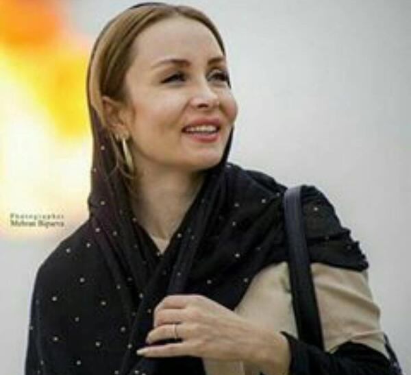 عکس بدون گریم حدیث فولادوند